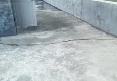 巴中市楼顶漏水维修公司分享下如何解决卫生间隐蔽部位漏水的问题?